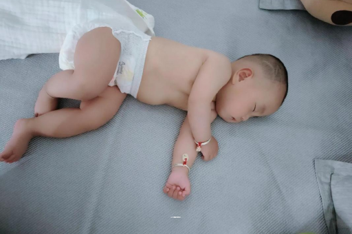 德州1岁宝宝可以吃盐吗